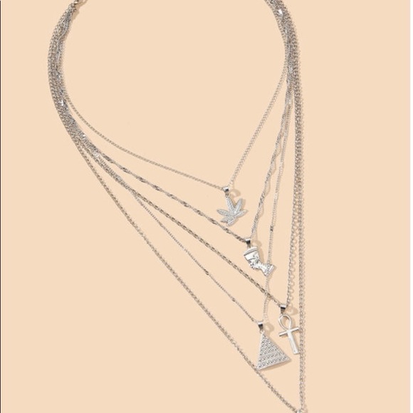 Layered necklace - Picture 3 of 3